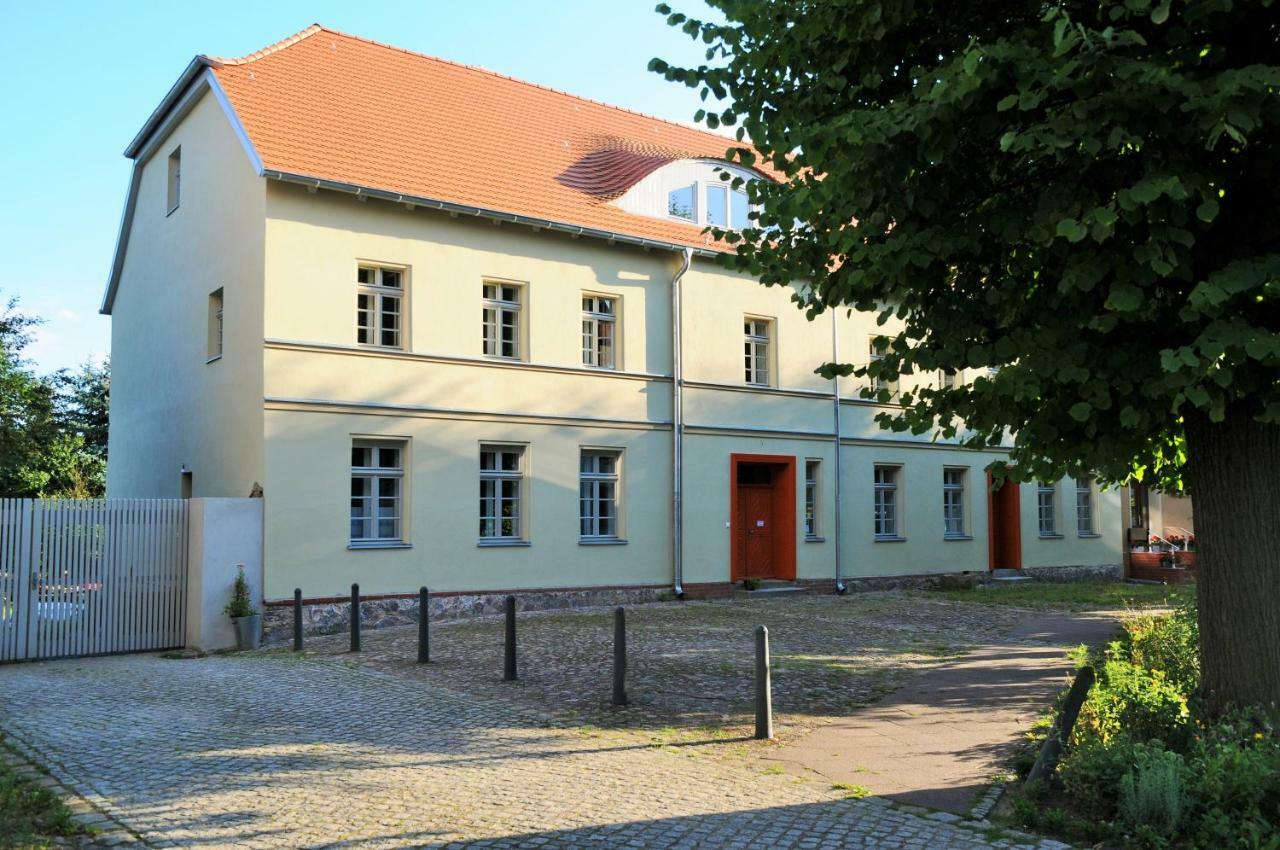 Mirabellenhof-Fewo Mit Terrasse Biesenthal エクステリア 写真